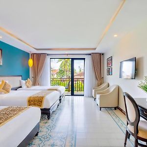 Premium Deluxe Double or Twin Room Balcony